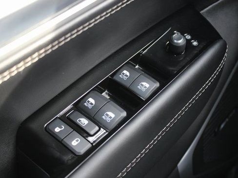 Used 2022 Jeep Wagoneer Series II image 19