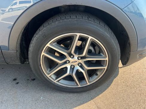 Used 2018 Ford Explorer Sport w/ Equipment Group 401A AWD/4WD image 9