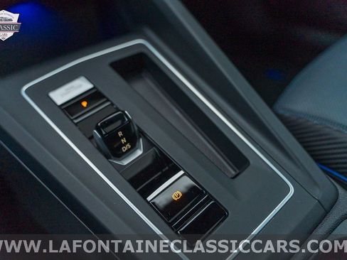 Used 2022 Volkswagen Golf R image 85