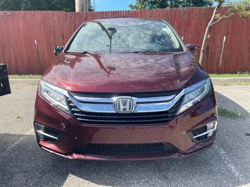 Used 2018 Honda Odyssey Elite image 3
