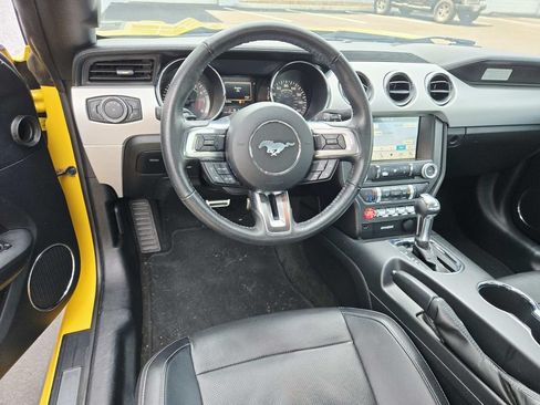 Used 2016 Ford Mustang GT Premium w/ Equipment Group 401A RWD image 10
