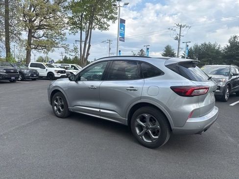 Certified 2023 Ford Escape ST-Line w/ Tech Pack #1 AWD/4WD image 7