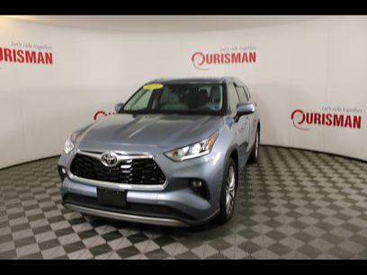 Used 2022 Toyota Highlander Platinum