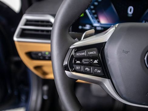 Used 2025 BMW 330i Sedan w/ Premium Package image 46