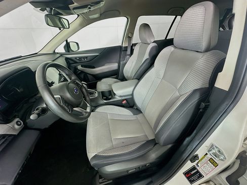 Used 2023 Subaru Outback Premium AWD/4WD image 13