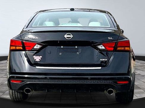 Used 2023 Nissan Altima 2.5 SL image 4