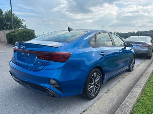 Used 2022 Kia Forte GT-Line w/ GT-Line Premium Package FWD image 3
