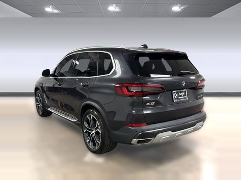 Used 2022 BMW X5 sDrive40i w/ Premium Package RWD image 3