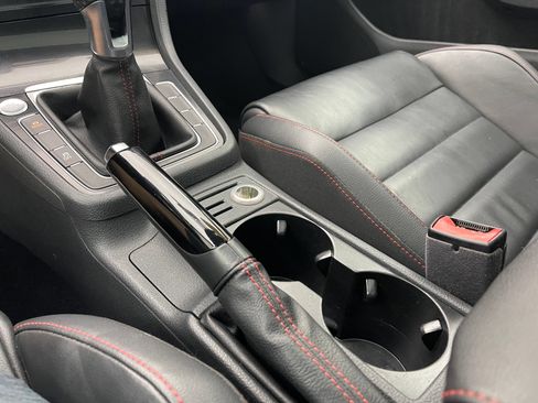 Used 2016 Volkswagen GTI Autobahn FWD image 28