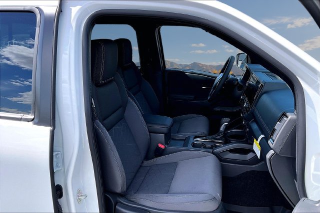 New 2027 Nissan Frontier SV w/ All-Weather Content Package RWD image 11