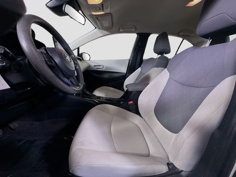 Used 2020 Toyota Corolla LE FWD image 21