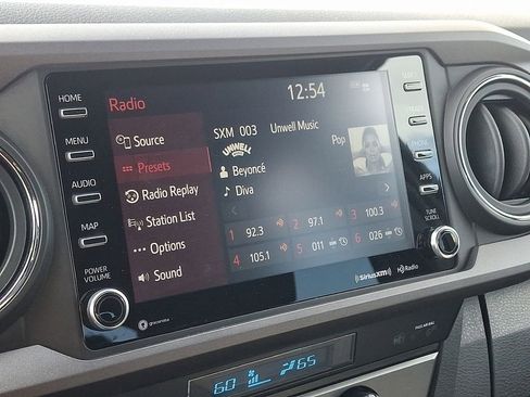 Used 2023 Toyota Tacoma TRD Off-Road image 21