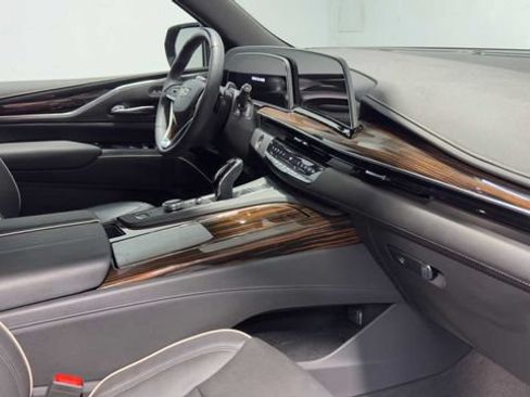 Used 2023 Cadillac Escalade ESV Premium Luxury w/ Performance Package RWD image 12