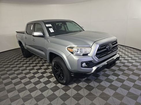 Used 2019 Toyota Tacoma SR5 RWD image 1