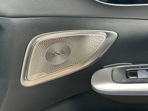 New 2025 Mercedes-Benz C 300 4MATIC Sedan image 19