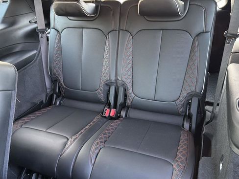 Used 2022 Jeep Grand Cherokee L Summit AWD/4WD image 23
