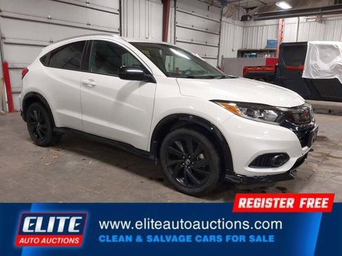 Used 2021 Honda HR-V Sport image 1