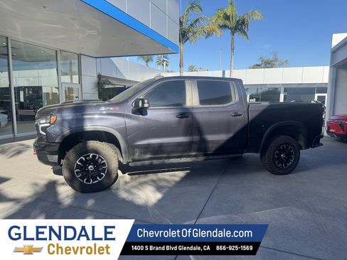 Used 2024 Chevrolet Silverado 1500 ZR2 image 3
