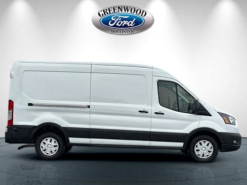 Used 2023 Ford Transit 250 Medium Roof w/ Exterior Upgrade Package image 3