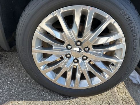 Used 2022 GMC Sierra 1500 Denali w/ Denali Premium Package image 12