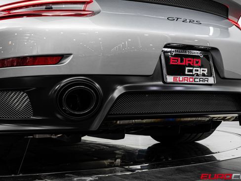 Used 2018 Porsche 911 GT2 RS RWD image 26