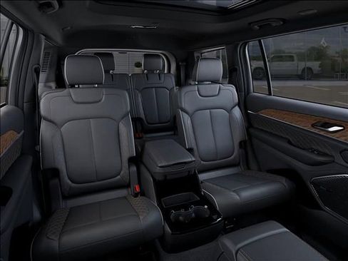 New 2025 Jeep Grand Cherokee L Summit AWD/4WD image 15