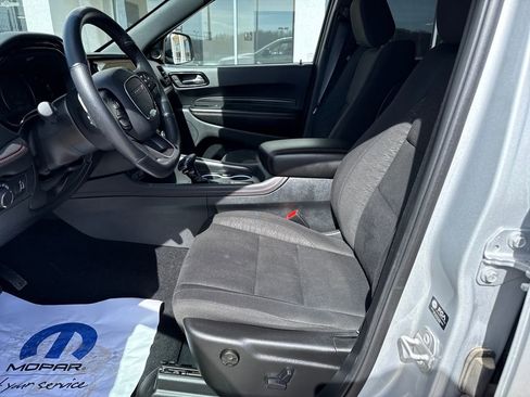 Used 2025 Dodge Durango GT image 9