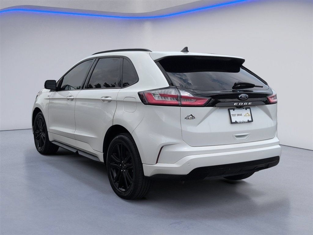 Used 2023 Ford Edge ST-Line AWD/4WD image 10