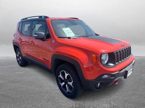 Used 2020 Jeep Renegade Trailhawk w/ Cold Weather Group AWD/4WD image 5