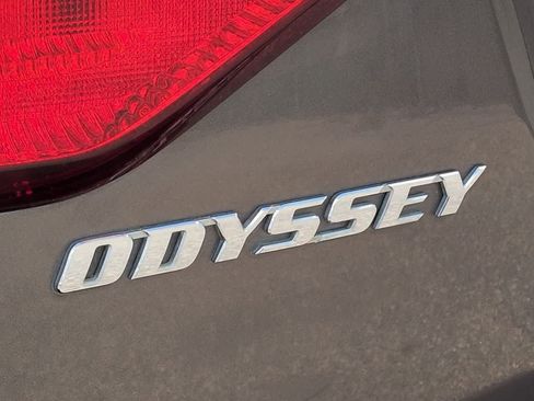 Used 2012 Honda Odyssey Touring Elite image 12