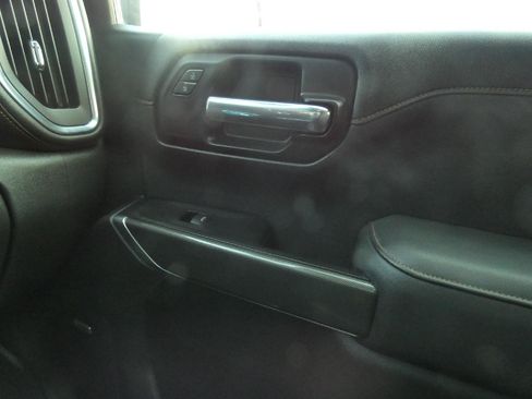 Certified 2020 GMC Sierra 1500 AT4 w/ AT4 Premium Package AWD/4WD image 25