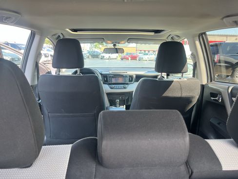 Used 2016 Toyota RAV4 XLE AWD/4WD image 38