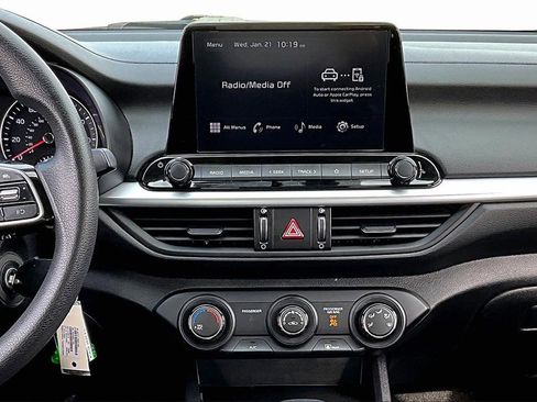 Certified 2024 Kia Forte LXS image 6