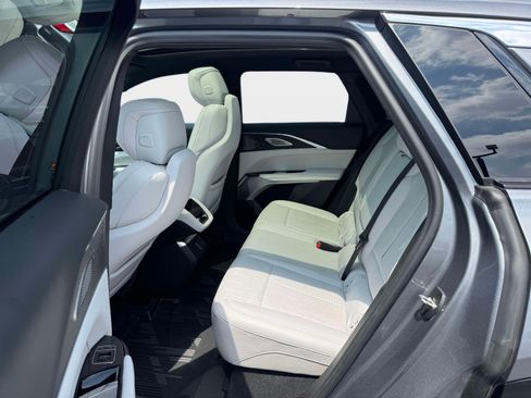 Certified 2023 Cadillac Lyriq 2WD image 22