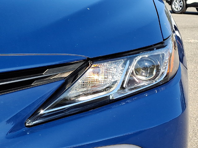 Used 2024 Toyota Camry LE FWD image 9