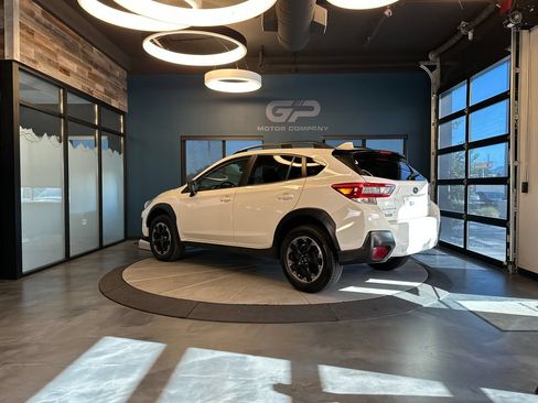 Used 2023 Subaru Crosstrek 2.0i Premium AWD/4WD image 5