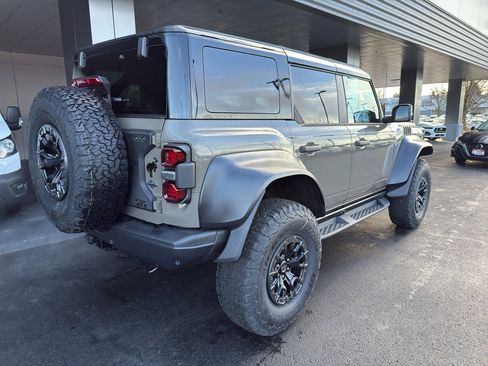 New 2025 Ford Bronco Raptor image 4