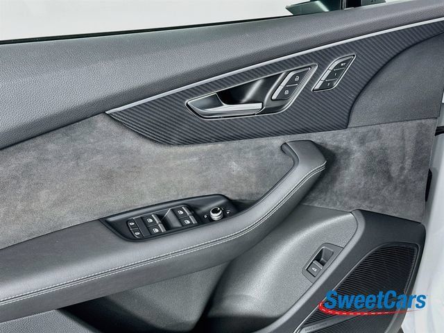 Used 2025 Audi SQ7 Premium Plus AWD/4WD image 39