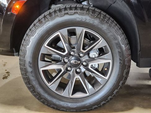 Used 2021 Chevrolet Tahoe Z71 AWD/4WD image 28