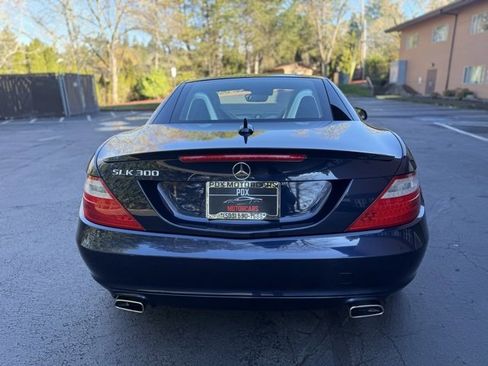 Used 2016 Mercedes-Benz SLK 300 SLK 300 image 8