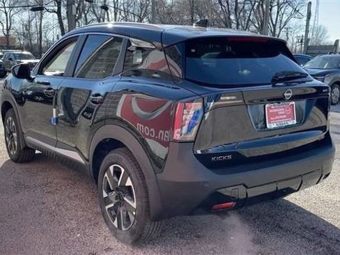New 2026 Nissan Kicks SV w/ Cold Weather Package AWD/4WD image 6