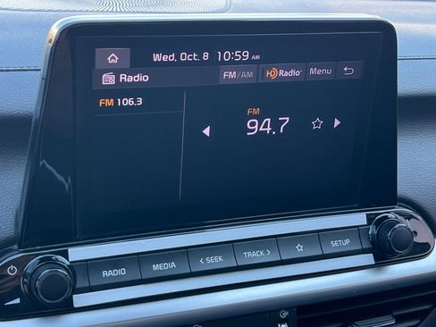 Used 2023 Kia Forte LXS image 17