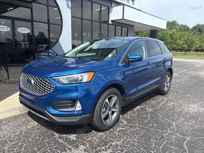 Used 2024 Ford Edge SEL w/ Convenience Package