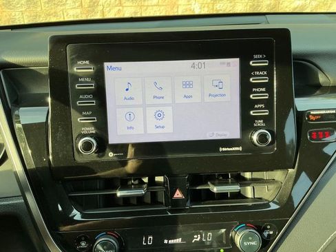 Used 2023 Toyota Camry SE image 22