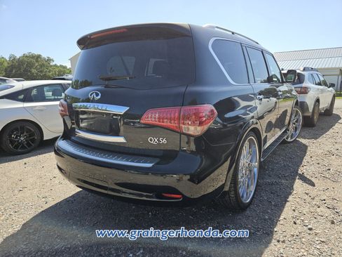Used 2012 INFINITI QX56 4WD w/ Deluxe Touring Pkg image 6