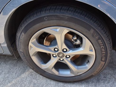 Certified 2024 Ford Escape ST-Line w/ Tech Pack #1 image 10