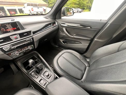 Used 2017 BMW X1 sDrive28i FWD image 21
