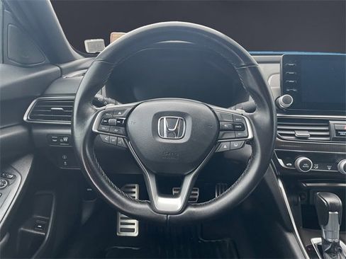 Used 2022 Honda Accord Sport image 12