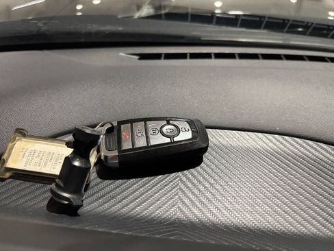 Used 2025 Ford Mustang GT Premium RWD image 21