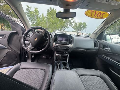 Used 2017 Chevrolet Colorado Z71 AWD/4WD image 27